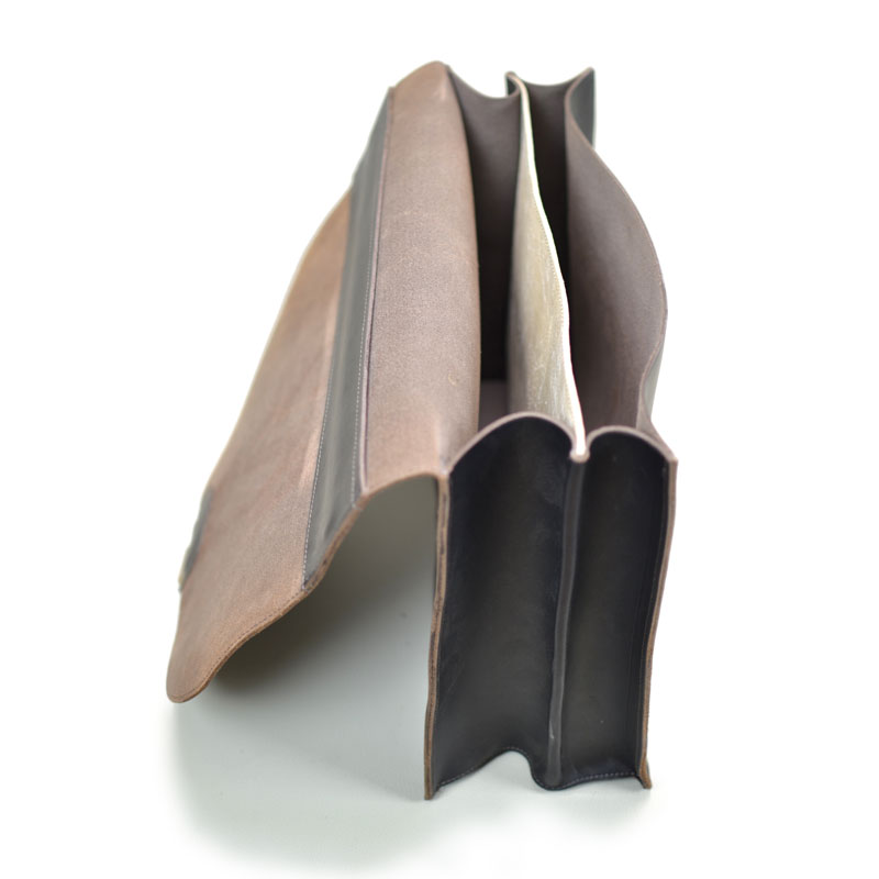 Cartable en cuir à deux compartiments