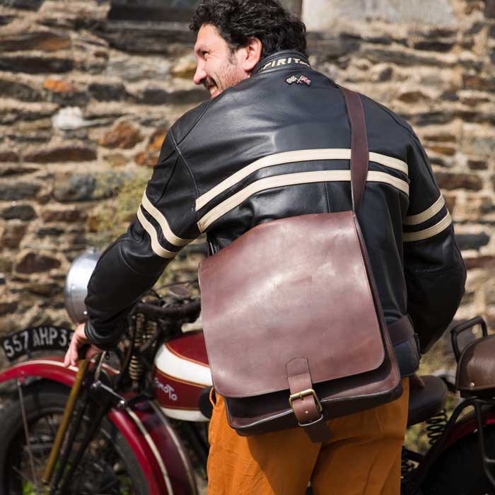 sacoche en cuir artisanale Bretagne