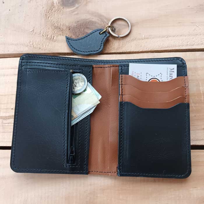 Visuel de l'ensemble portefeuille et porte-clé noir et camel